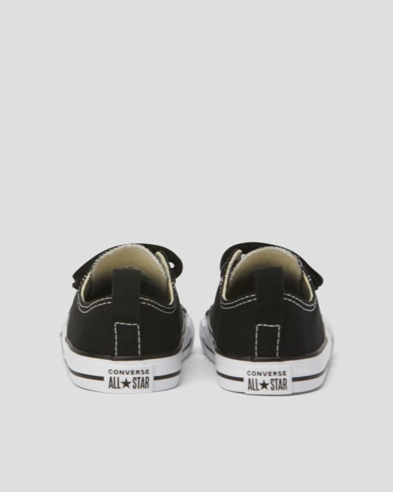 Chuck Taylor All Star 2V Toddler Low Top Black