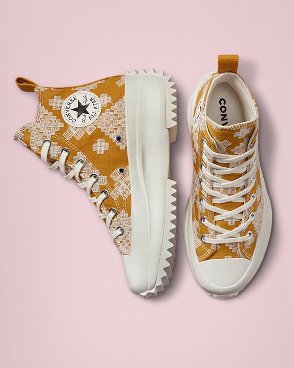 Unisex Converse Run Star Hike Festival Broderie High Top Goldtone - Click Image to Close