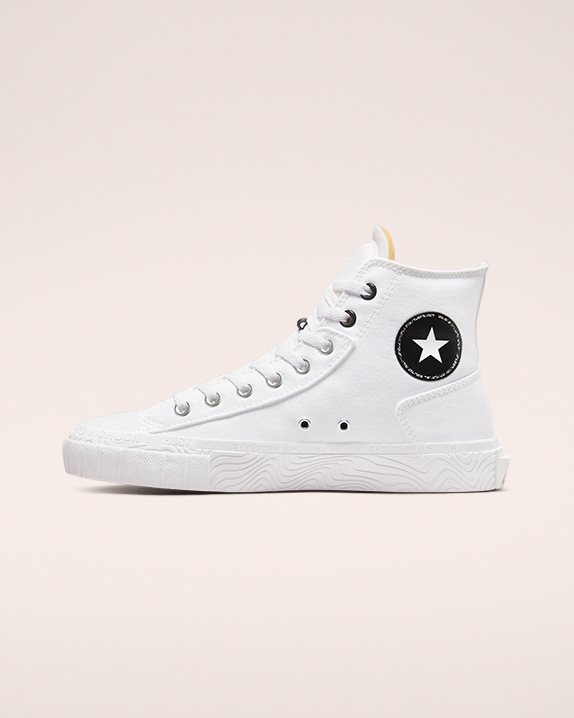 Unisex Converse Chuck Taylor Alt Star Canvas High Top White