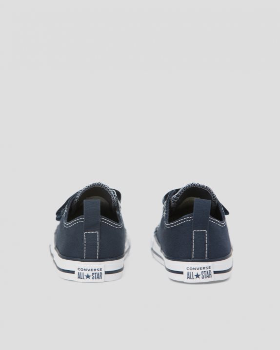 Chuck Taylor All Star 2V Toddler Low Top Athletic Navy - Click Image to Close