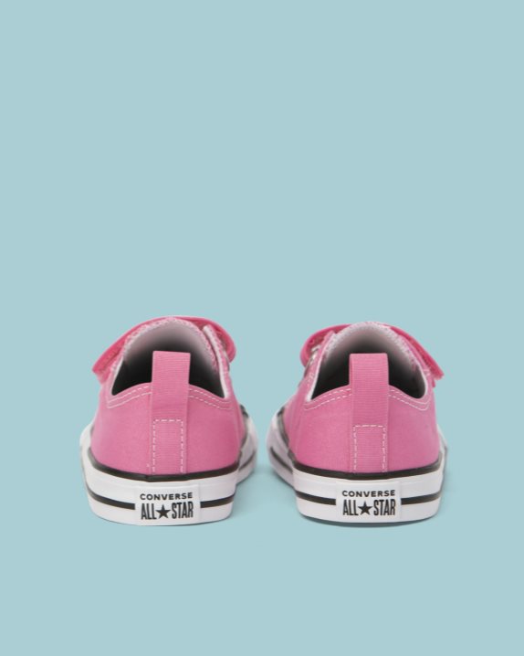 Chuck Taylor All Star 2V Toddler Low Top Pink